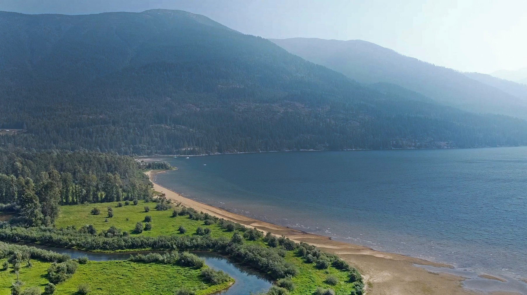 beach-Crawford-Bay-01-1